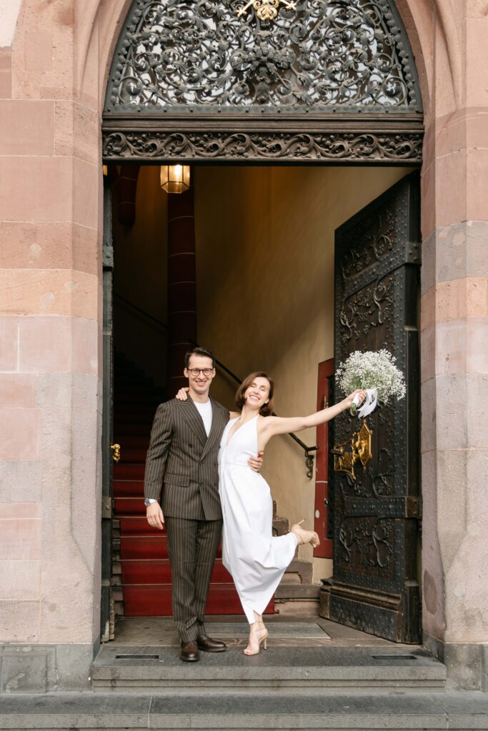 Civil wedding photography at Römer Frankfurt – Frankfurt civil wedding photographer